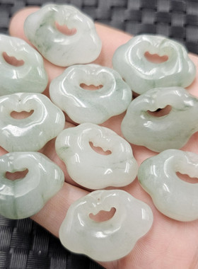 包邮天山翠如意锁玉石挂件