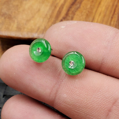新款精美天然玉石绿色耳钉碧绿色