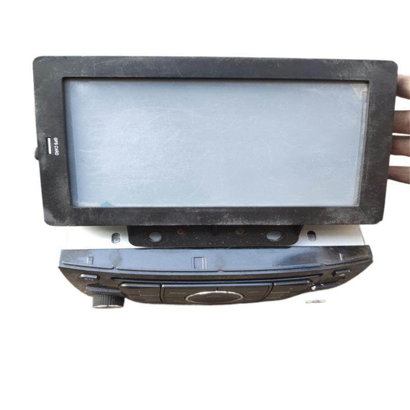 适用全球鹰GC7GX7导航音响按键主机控制面板显示屏显示器总成