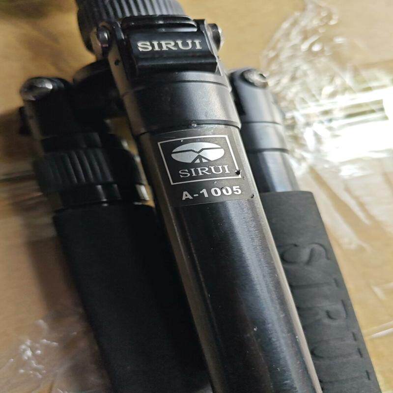 思锐三脚架A1005，轻便实用！(议价）