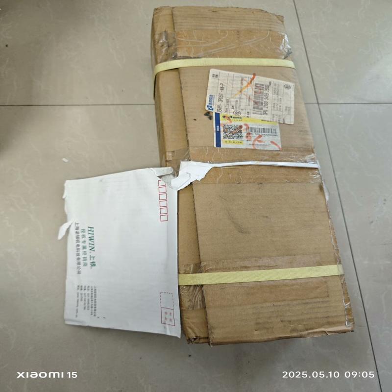 上银丝杆，未使用，包装完整。7F0057，460MM(议价）