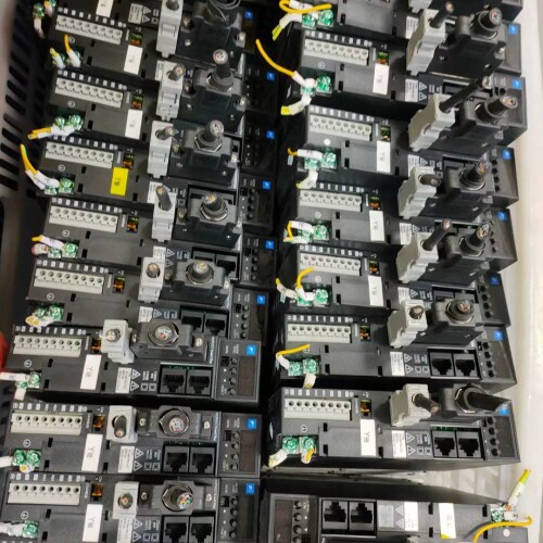 富士6系400W伺服电机套装 RYH401F6-VV2 GY 议价