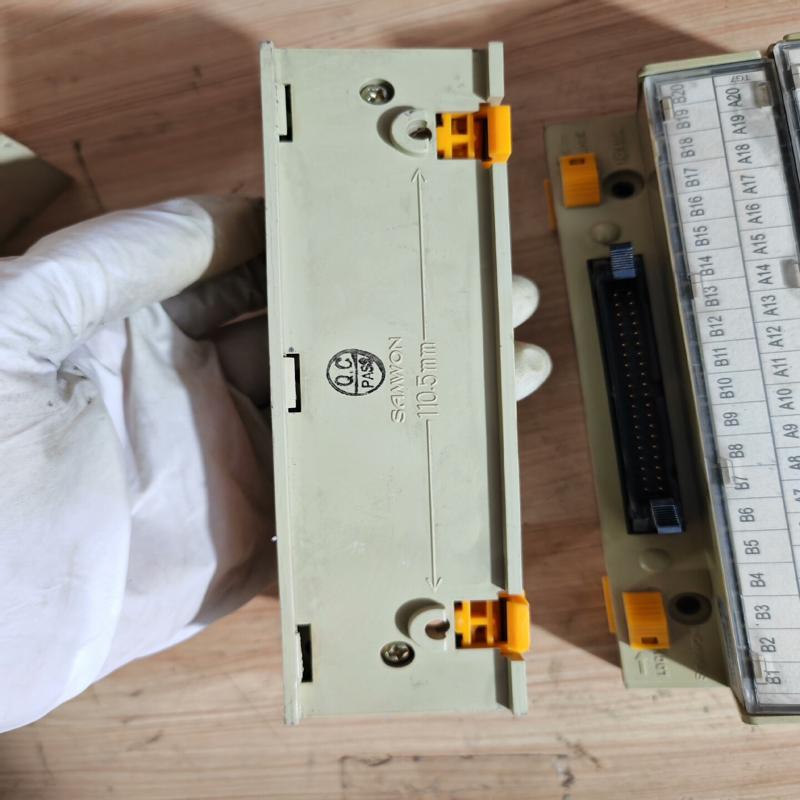 TG7-1H40S 韩国三SAMWON ACT端子排(议价）