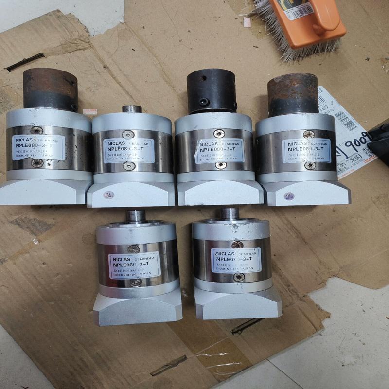拆机行星减速机nple080-3-t，成色如图实物拍(议价）