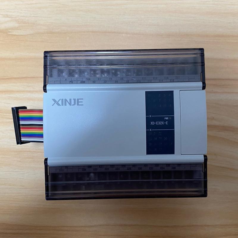 信捷PLC模块，型号XD-E32X-E，成色几乎。功(议价）