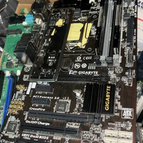 技嘉B85-HD3大板主板，支持1150针脚CPU，带USB 议价