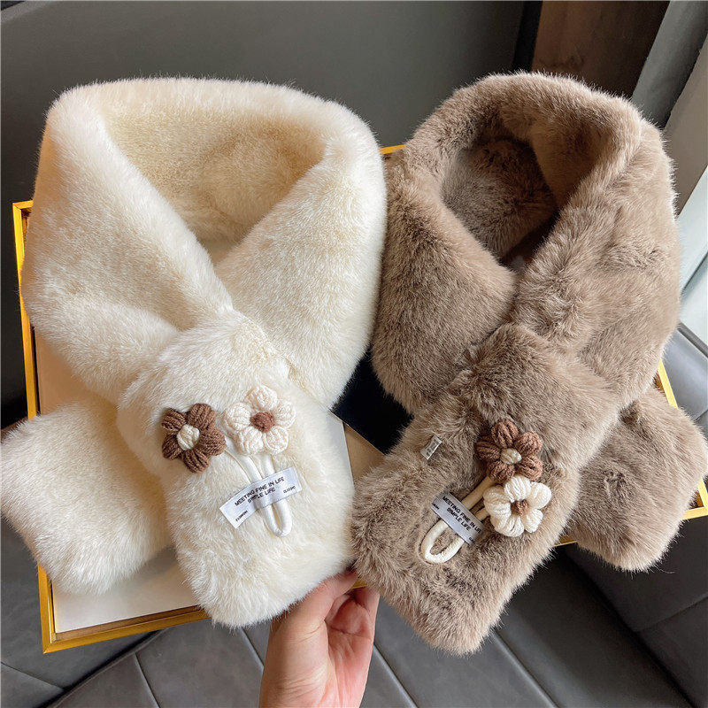 毛绒围巾交叉防寒可爱女