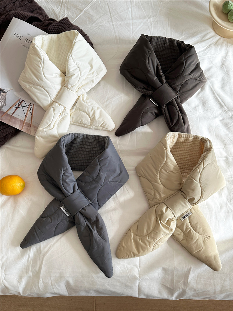 交叉围脖女新款羽绒棉小围巾秋冬季韩版简约百搭加厚保暖装饰护颈