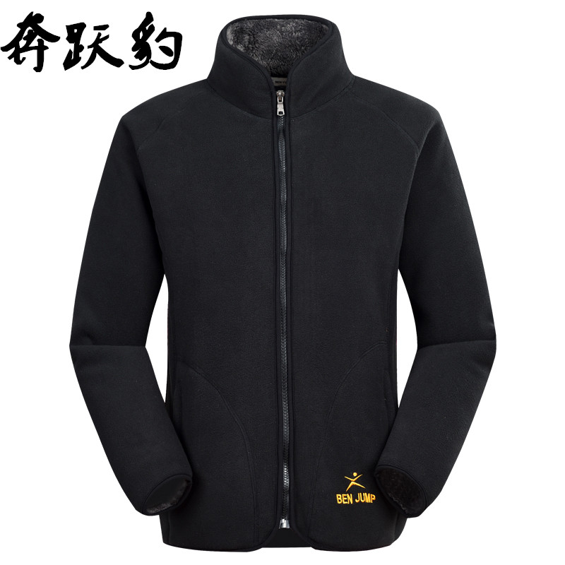 奔跃豹加厚保暖软壳大码抓绒衣
