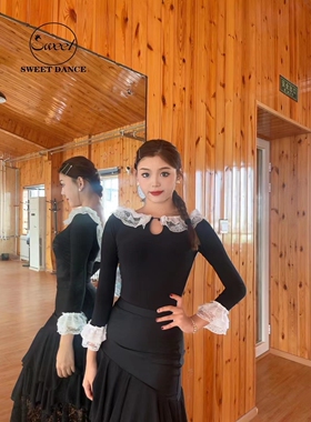 Sweet Dance摩登新品黑色贴身白蕾丝点缀露背上衣黑色多层摩登裙