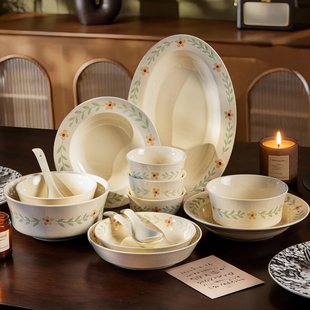 sisin诗心 釉下彩碗碟套装家用餐具套装陶瓷蔓语高温乔迁结婚送礼