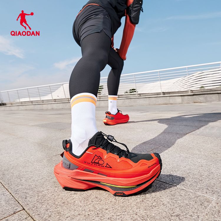 御山PRO乔丹跑步鞋男户外