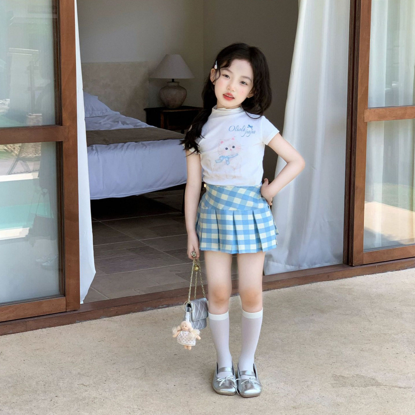 女童辣妹风猫咪印花修身短袖T恤