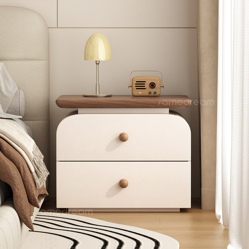 千万博主推荐爆款奶油风床头柜