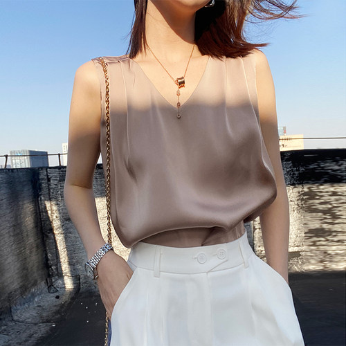2022缎面吊带上衣夏装胖mm