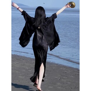 今年流行新款醋酸缎面薄款西装吊带裙套装显瘦洋气沙滩裙防晒西装