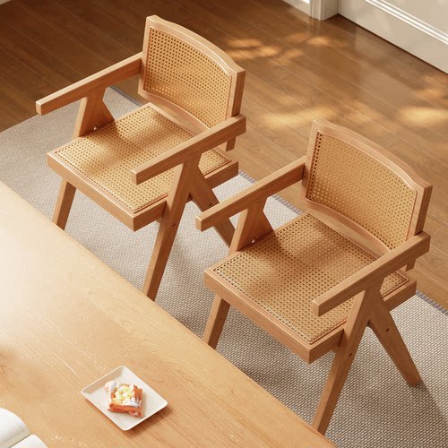 【央妈推荐】品质实木昌迪加尔椅