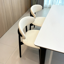 北欧实木餐椅现代简约轻奢北美意式极简餐桌椅家用高级软包靠背椅