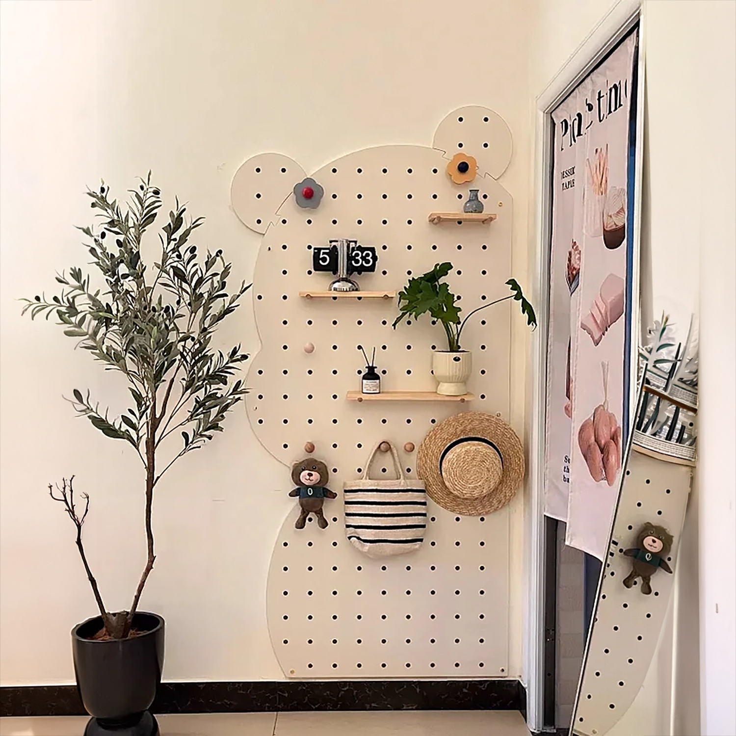 【造型定制】实木洞洞板置物架