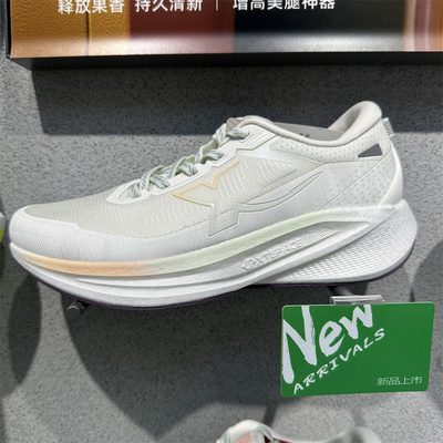 特步女鞋跑步鞋2025春季新款