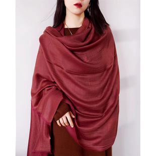 莹润如玉特价回馈老客户缎面双面双色薄款羊绒围巾红黑色旗袍披肩