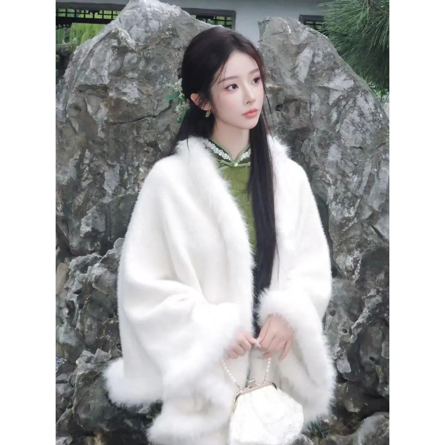 婚纱礼服毛绒披肩婚礼新娘旗袍结婚白色披风外套斗篷毛毛外搭冬天