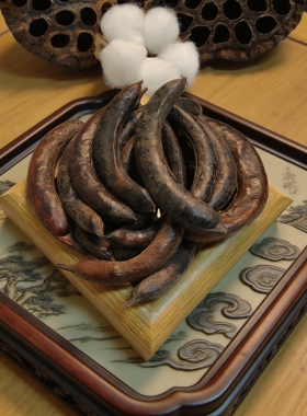 【猪牙皂】眉皂、小皂荚 豆荚娃娃果壳种子风铃DIY天然装饰材料