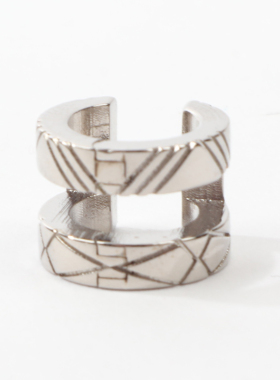 MA0RTIN MA0RGIELA 靓丽时装单边耳环 455