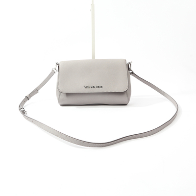 MI0CHAEL MI0CHAEL KO0RS 简约灰色牛皮时装包 650