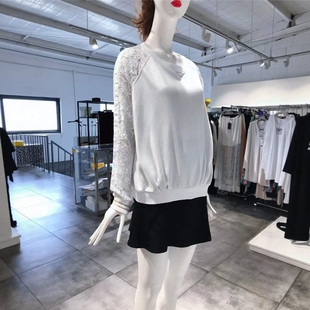 漂亮蕾丝花休闲卫衣 LIU 320 L穿