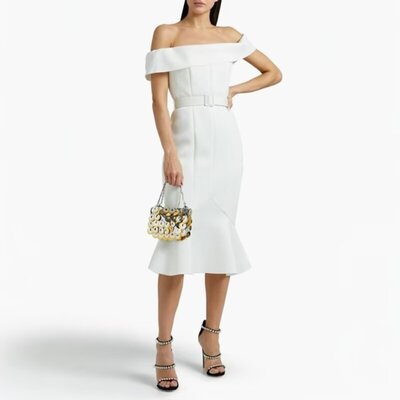 XS-S穿 BADGLEY MISCHKA 浪漫法式露肩连衣裙 930