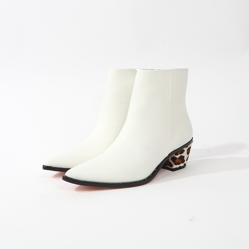 39码 GO0LD RO0UGE 经典白色牛皮短靴 699