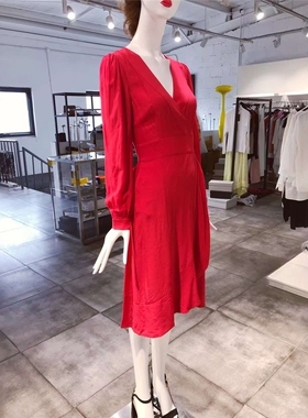 XS-S、M-L穿 IRIS INK 知性有女人味 红色V领时装连衣裙 766