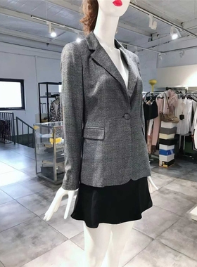 S-M穿 LIU JO 深灰色格纹洋装外套 570