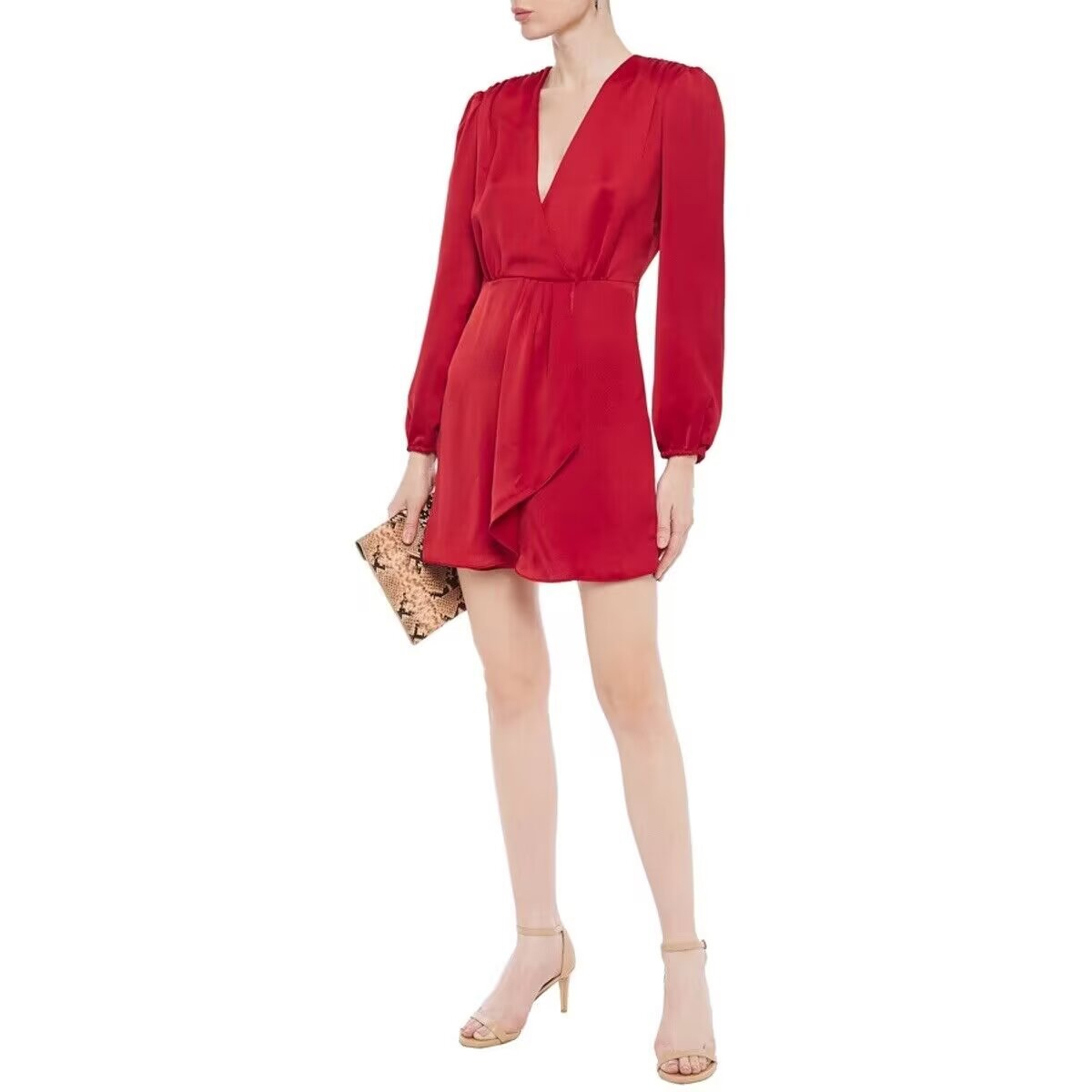 漂亮又精神红色缎感连衣裙