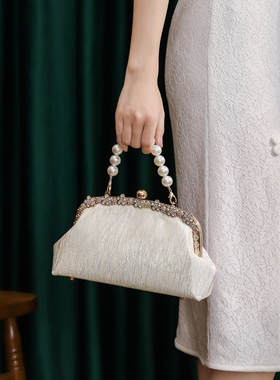 时尚镶钻宴会手包女气质2025新款珍珠手提小包包链条夹子包放手机