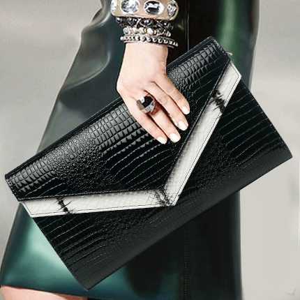 Маленькая сумка клатч, модная универсальная сумка с петлей на руку, сумка через плечо, коллекция 2023, из натуральной кожи, в корейском стиле