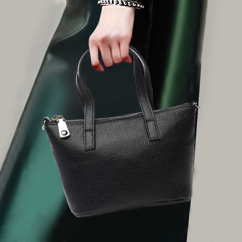 genuine leather Mini Handbag 2022 new pattern lady One shoulder Small bag leisure time Versatile portable Small bag One shoulder Mobile phone bagin the Leather/Lady bags/Men's bag, Ms. bags  category - from Buy2taobao.com to provide professional Taobao agent buy service