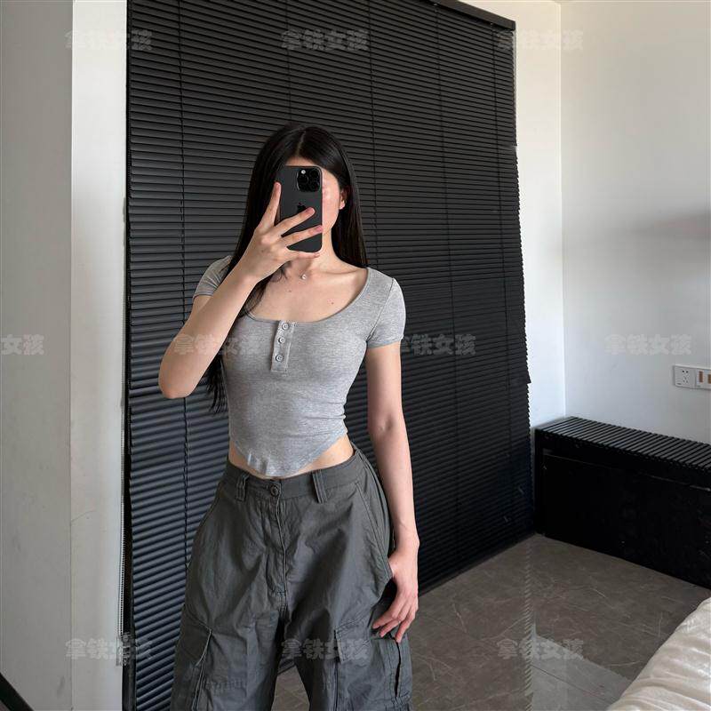 拿铁女孩性感修身短袖上衣U领设计显瘦露脐不规则潮流T恤紧身夏季