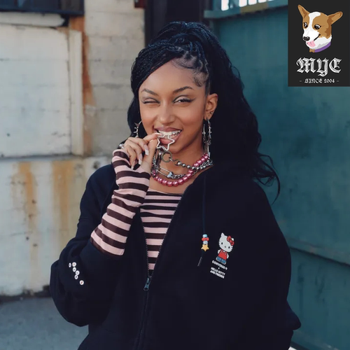 匡威Converse x Hello Kitty And Friends三丽鸥联名连帽卫衣外套