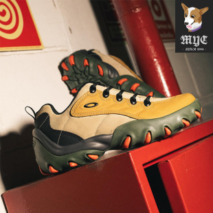Teeth FOF100602 欧克利Oakley Piet 联名款 男子运动鞋 Slip