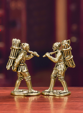 纯黄铜樵夫老头砍柴老人背柴摆件