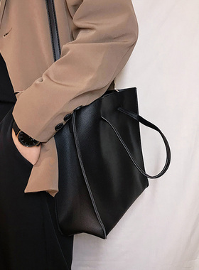 英伦皮质单肩包男挎包潮ins中性风黑色简约子母斜挎包复古手提包