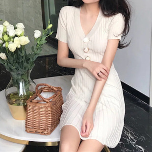 2025港味连衣裙夏温柔仙女裙收腰慵懒风气质褶皱奶油pphome裙子