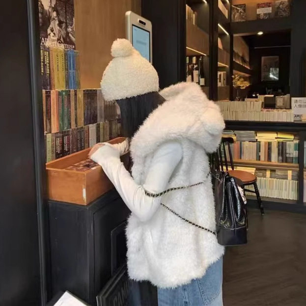 秋冬仿羊羔毛保暖马甲女