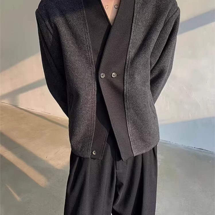 老钱风双扣短款毛呢男士西装
