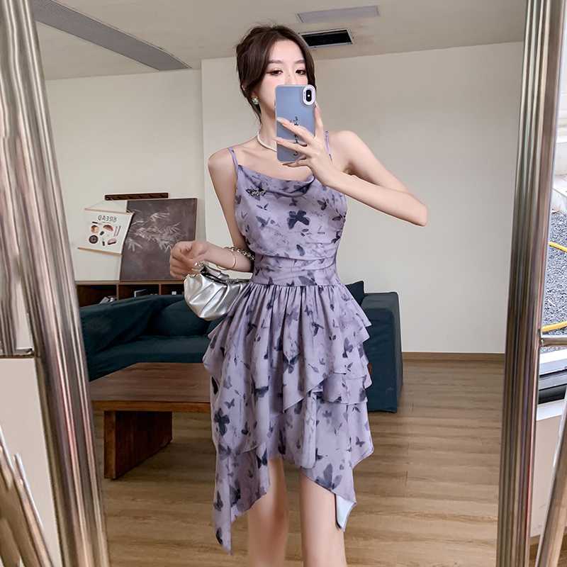 纯欲辣妹蝴蝶印花显瘦吊带裙