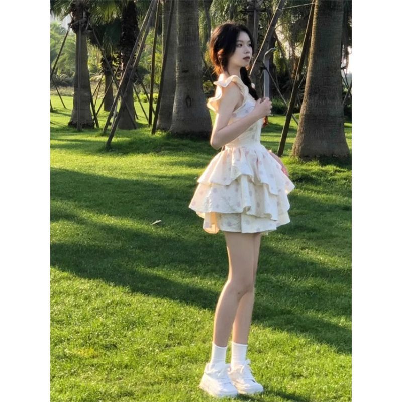法式甜美小飞袖白色碎花连衣裙