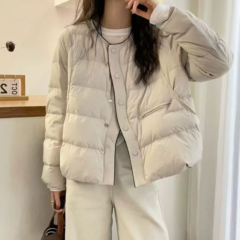 波纹轻便短款白鸭绒女羽绒服