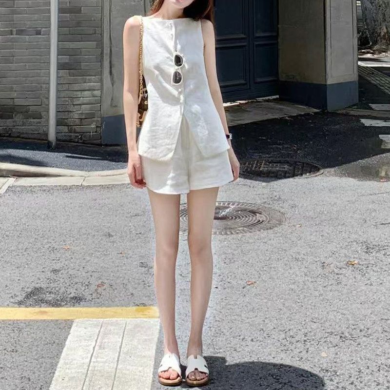 夏季女老钱风无袖开衫短裤套装